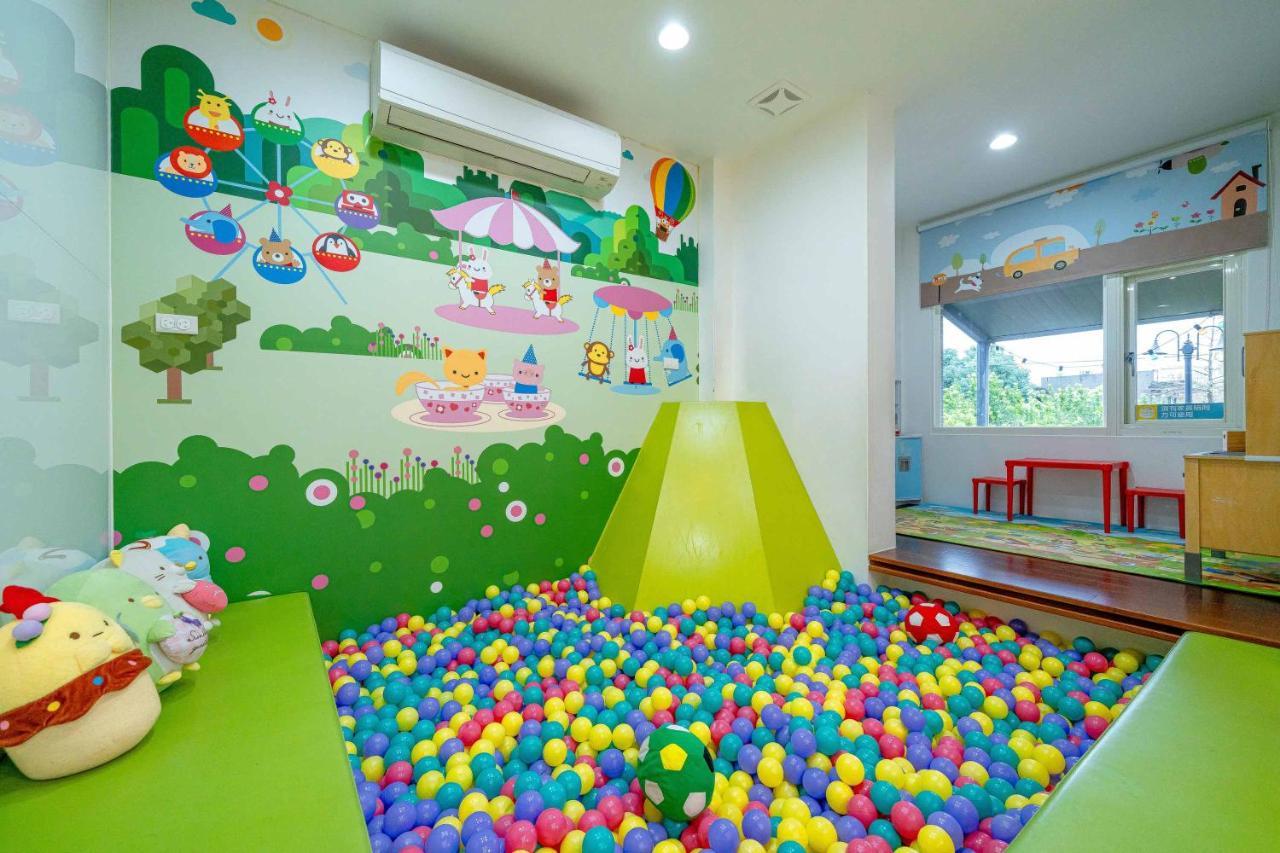 Playful Paradise Dongshan  Exterior foto